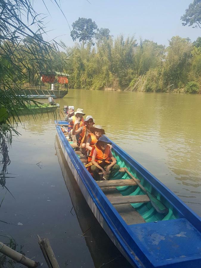 Cat Tien Farmer Lodge Quan Tom Экстерьер фото